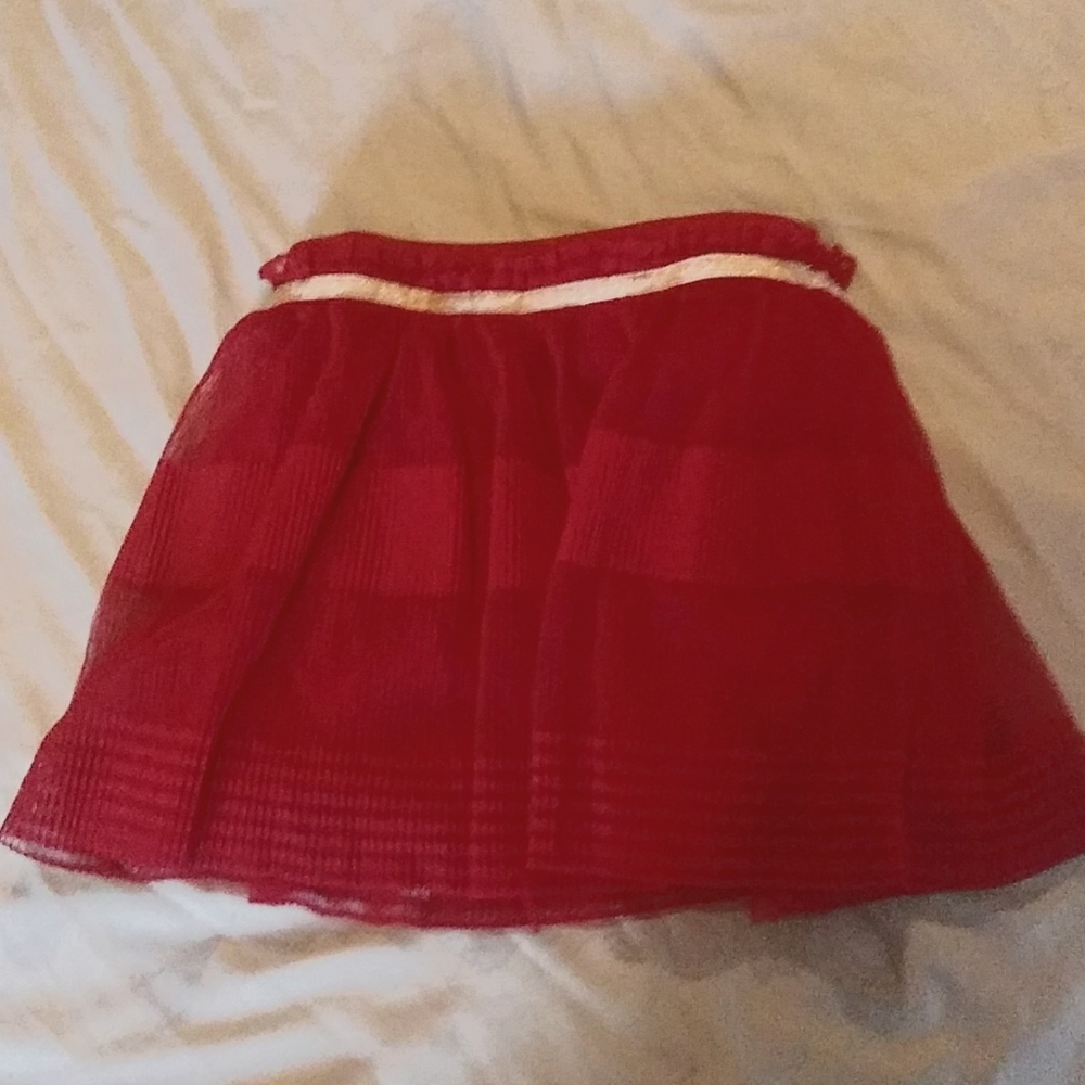 3t Oshkosh red dressy skirt